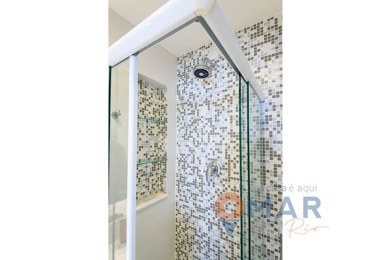 3 Quartos a 200m da Praia de Ipanema | VP 220/801