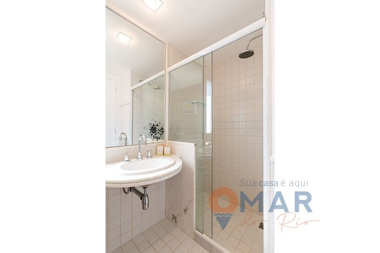 Sea Front 2-Bedroom in Camboinhas | GMO 1153/207