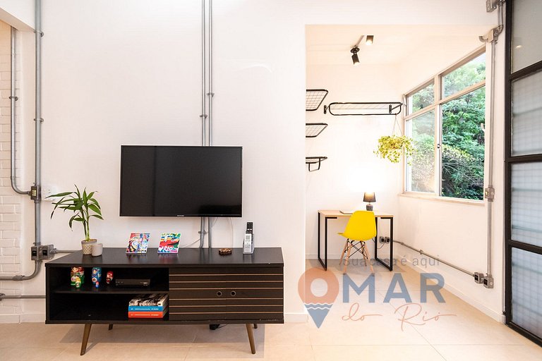 Studio a 600m da praia de Copacabana | CR167/504