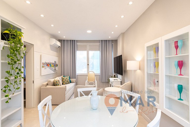 Apê com 3 quartos em Copacabana com banheira | SL 432/401