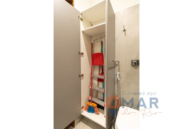 Beachfront Studio in Copacabana | A 3806/1203