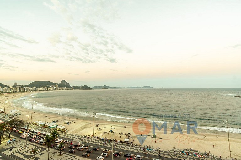 Beachfront Studio in Copacabana | A 3806/1203