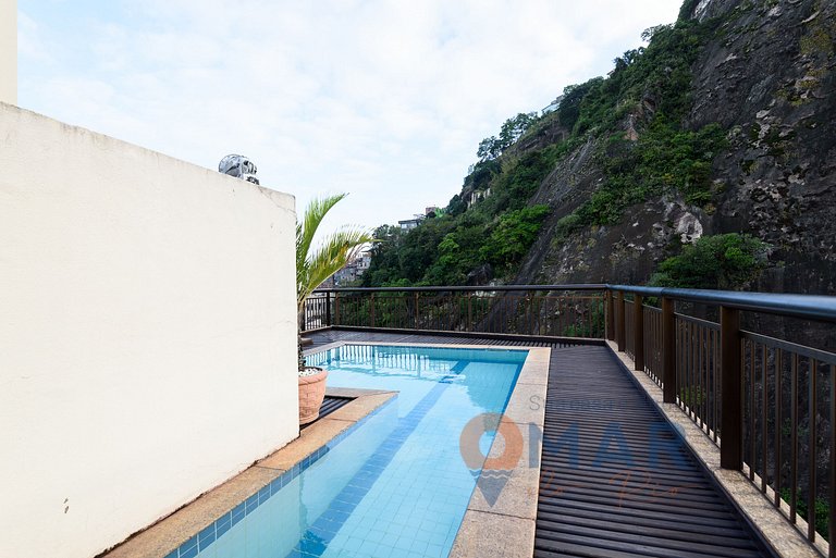 Apto Antigo em Copacabana c/ Piscina | DU 370/801