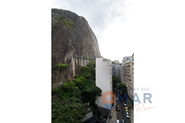 Apto Antigo em Copacabana c/ Piscina | DU 370/801