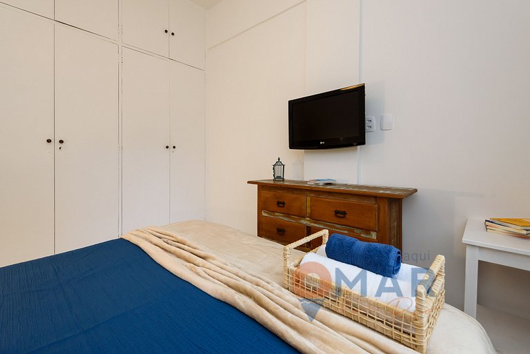 Flat em Ipanema a 350m da praia | BT 82/108