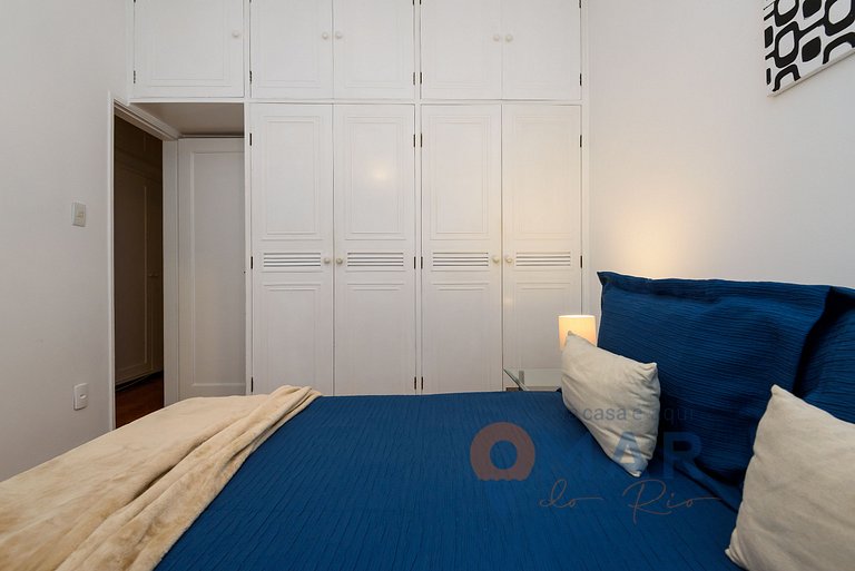 Apartamiento a 300m de la Playa de Copacabana | BI 102/202