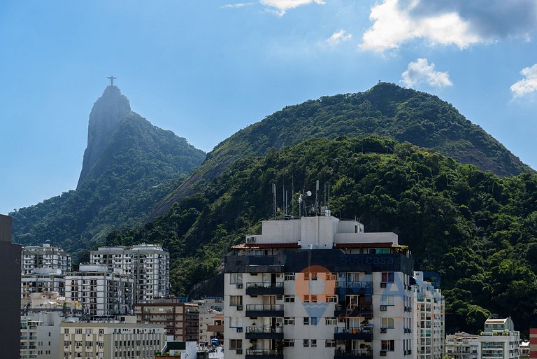 Studio overlooking Christ the Redeemer | PB 316/934