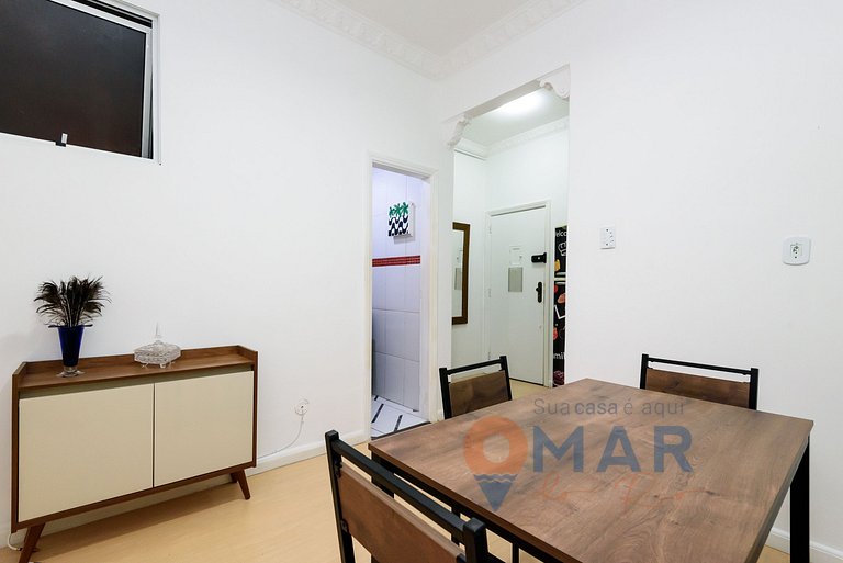 Quarto e Sala em Copacabana | PJ 145/1106