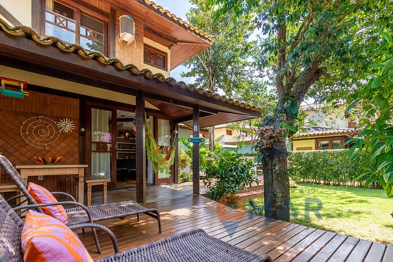 Beach house in Búzios with 3 suites | VF 08