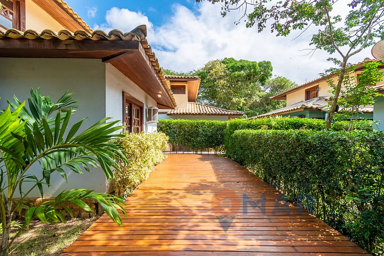 Casa de praia em Búzios com 3 suítes | VF 08