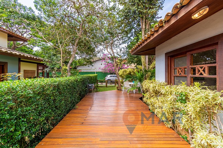 Beach house in Búzios with 3 suites | VF 08