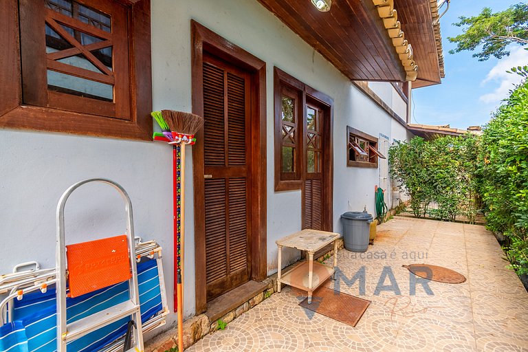 Casa de praia em Búzios com 3 suítes | VF 08