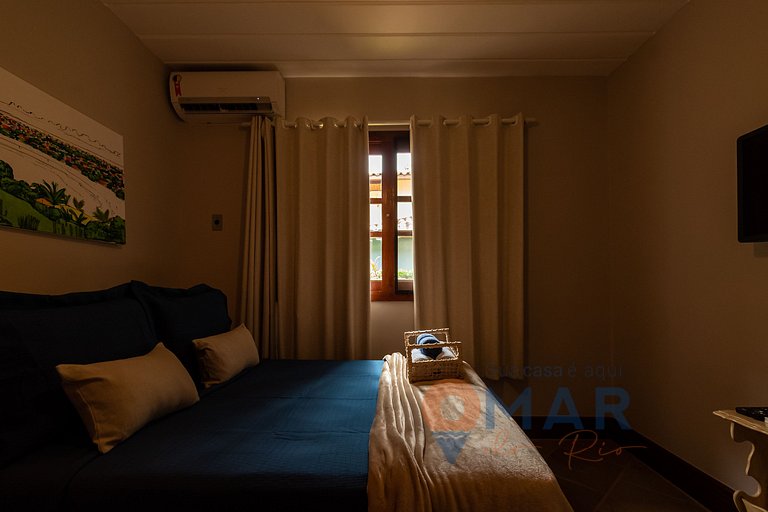 Beach house in Búzios with 3 suites | VF 08