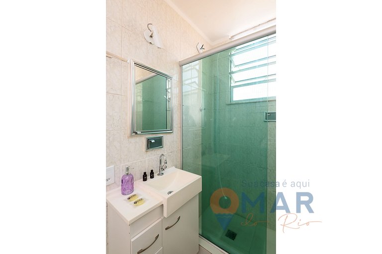 Quarto e Sala em Copacabana | PJ 145/1106