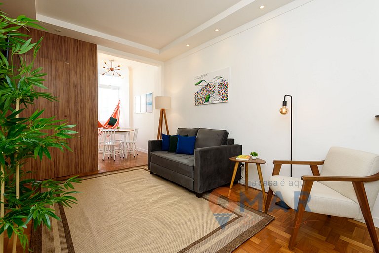 Apartamento no Leblon a 300m da praia | ADP 386/603