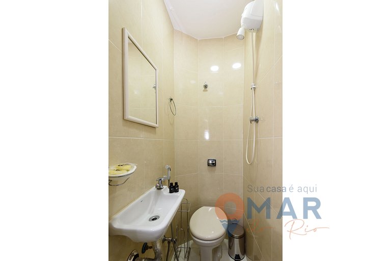 2BDRs 100m from Copacabana Beach | DF 97/702