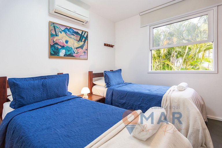 Duplex em Búzios com Suítes e Piscina | CLC 11