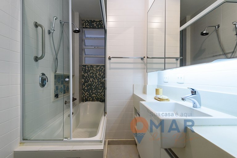 Modern 2 Bedroom Apartment with Garage | XS 83/304