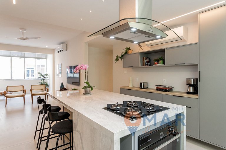 Modern 3-bedroom apartment 450m from the beach | AP30/601