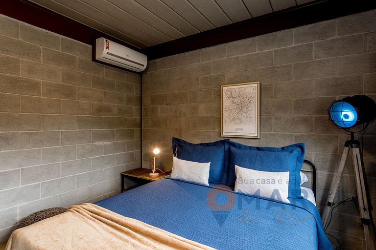 Triplex com Design Industrial em Itaipava | AIR A2