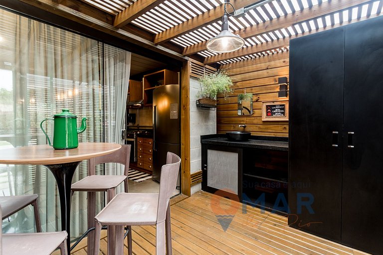 Triplex com Design Industrial em Itaipava | AIR A2