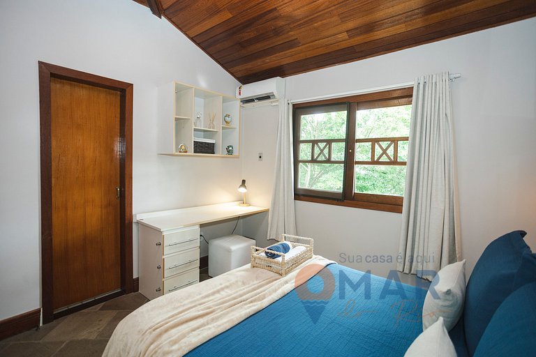Beach house in Búzios with 3 suites | VF 08