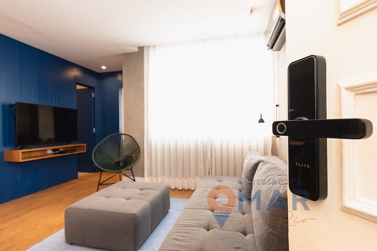 Apê Qto&Sala a 100m da Praia de Ipanema | PM 1757/503