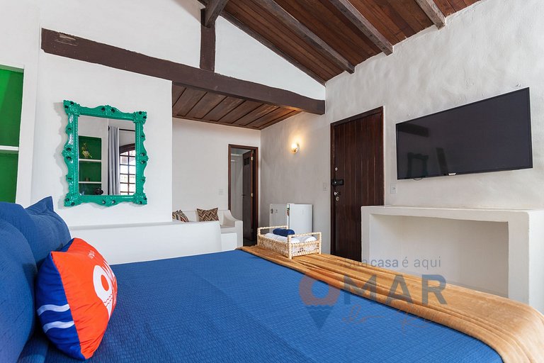 Casa Flora with Swimming Pool: Green Suite