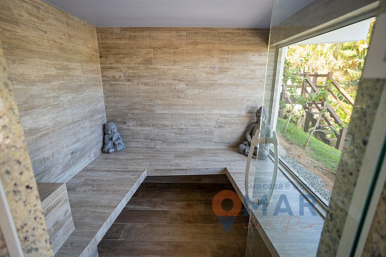 Casa Ayana | Huge Mansion w/ Pool | 400m from Brava Beach
