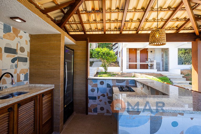 Casa Ayana | Mansão c/ Piscina a 400m da Praia Brava