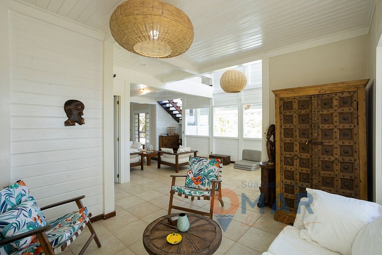 Casa Ayana | Huge Mansion w/ Pool | 400m from Brava Beach