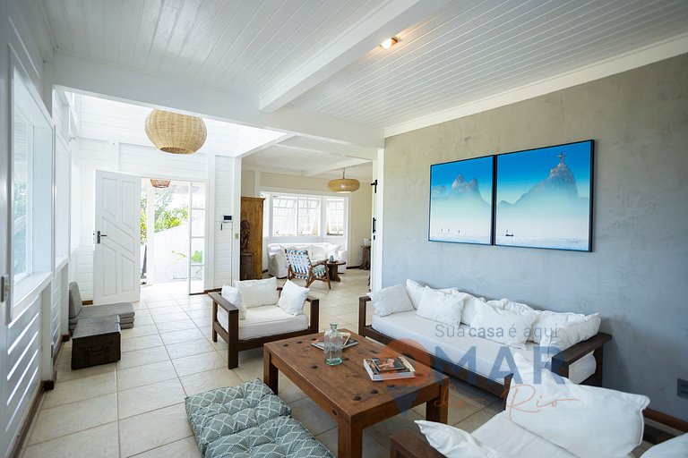 Casa Ayana | Mansión con piscina a 400m de Praia Brava