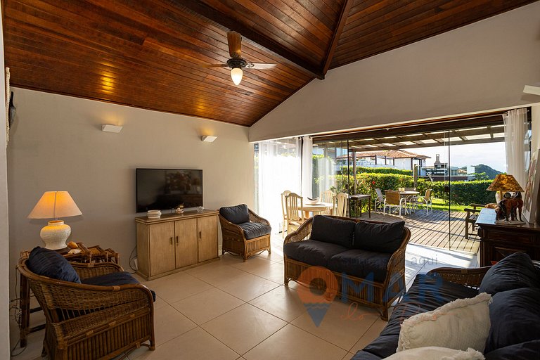 Beachfront House w/ Ocean View in Búzios | CBR 7/7