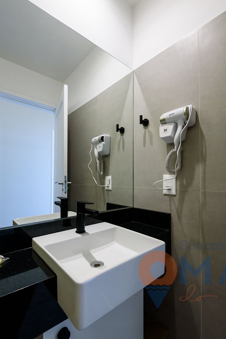 4-Bedroom apartment 350m from Copacabana Beach | FS 99/1003