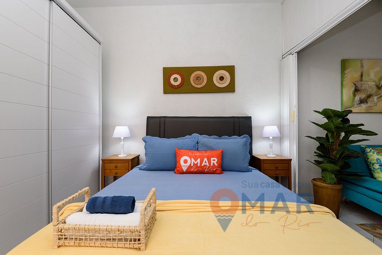 Studio em Copacabana a 450m da Praia | BR 811/805
