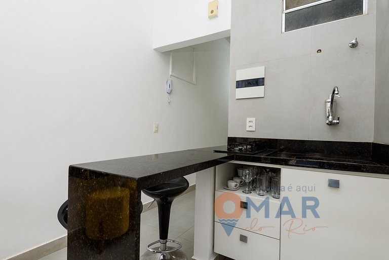 Studio em Copacabana a 100m da Praia | JC 35/827