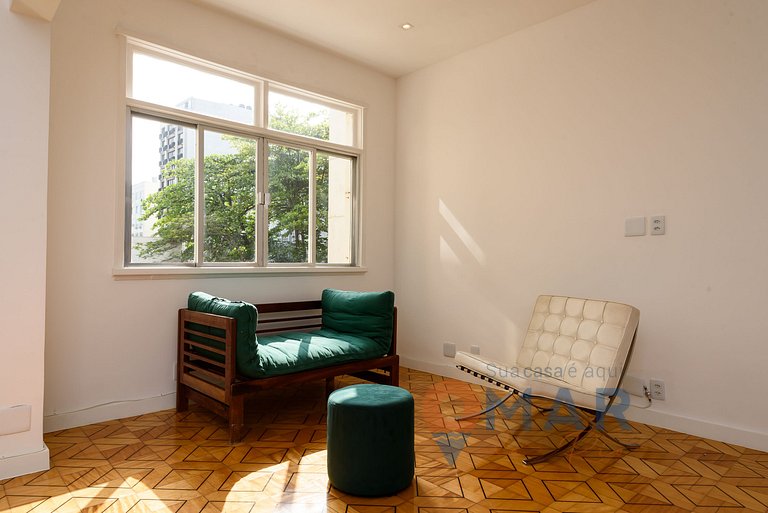 Apartamento a 600m da Praia de Ipanema | BC 33/303