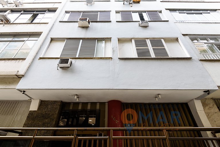 Estudio a 500 m de la playa de Copacabana | BL 162/402