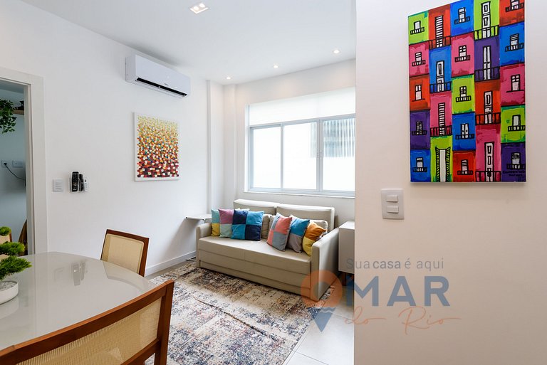 Modern Bedroom & Living Room in Copacabana | MFB 76/203