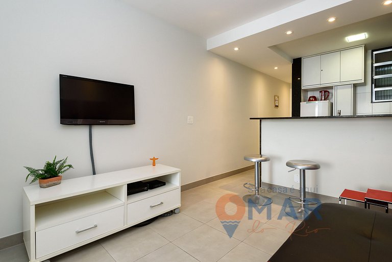 Studio a 140m da Praia de Copacabana | DF 125/1212