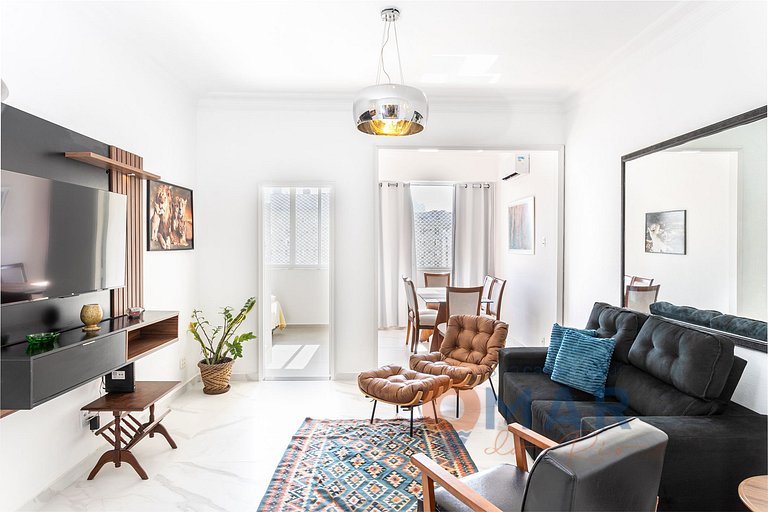 2-bedroom apartment 240m from Copacabana Beach | RP 186/1002