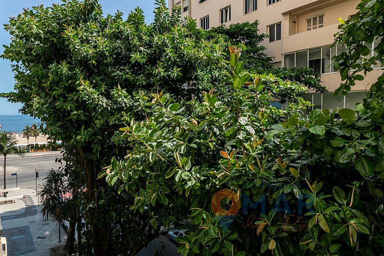 Apt c/ 3 cuartos a 50m de la playa de Copacabana | SQC12/301