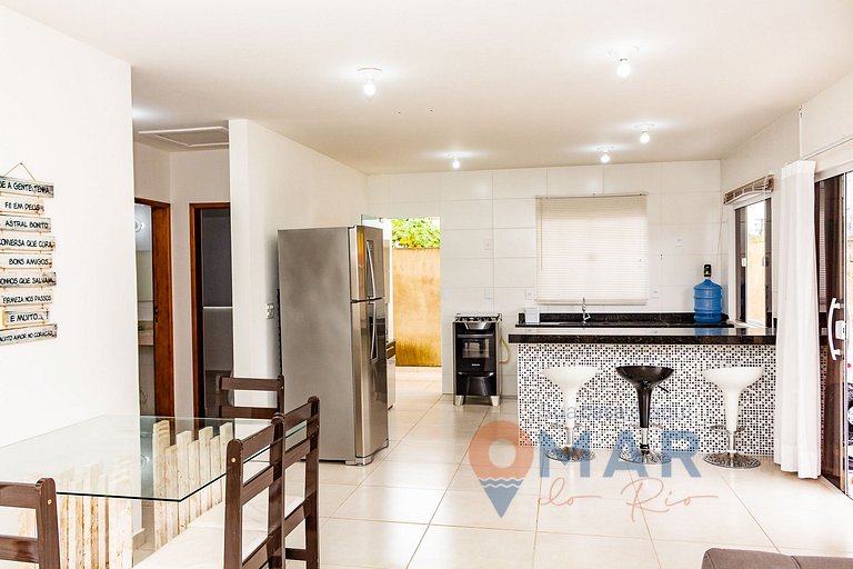 Casa com Garagem em Búzios | SJ 10/6