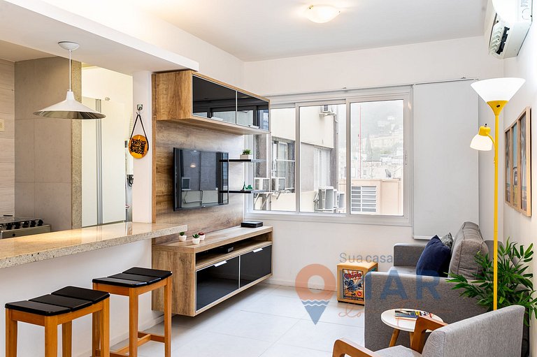Apartamento c/ Garagem em Copacabana | SQC 238/707