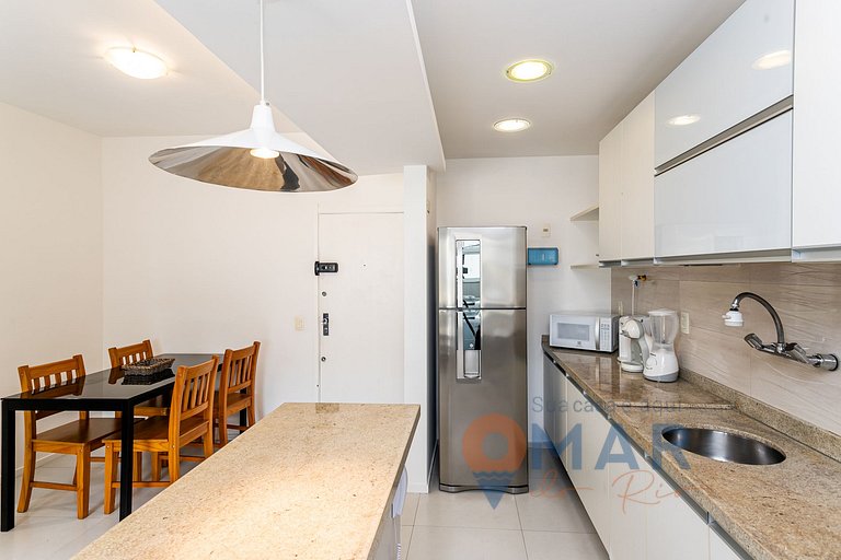 Apartamento c/ Garagem em Copacabana | SQC 238/707