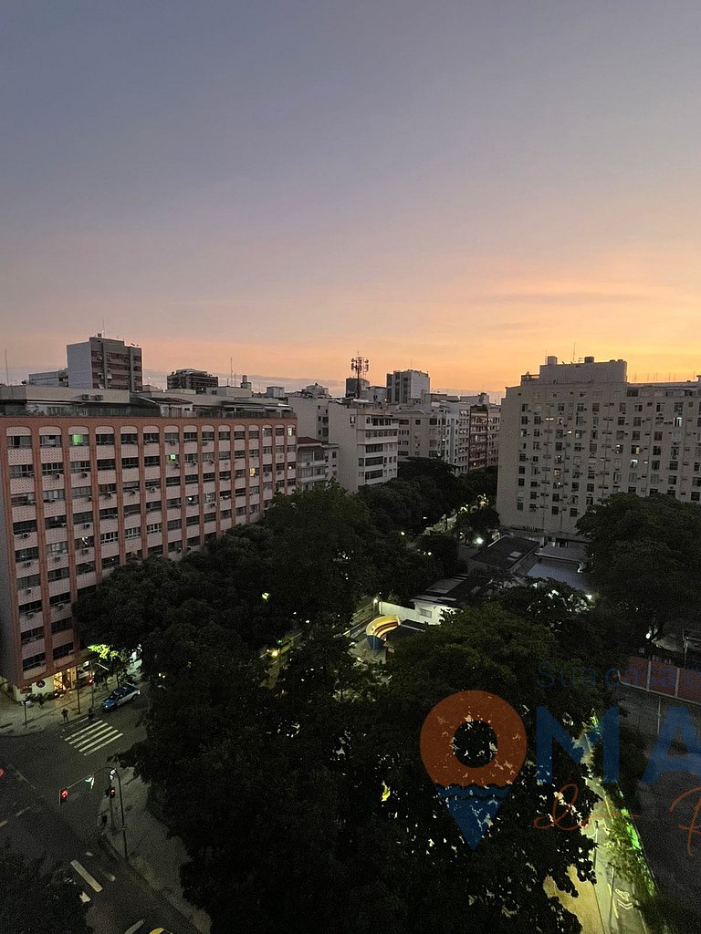 2-bedroom apartment 240m from Copacabana Beach | RP 186/1002