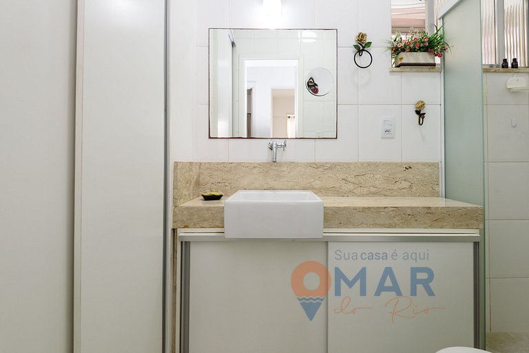 Charming 2Bedrooms Stay in Leblon | JL 134/204
