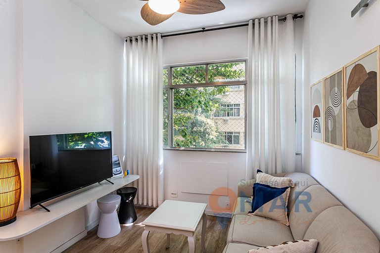 Moderno Dormitorio y Sala de Estar en Botafogo | BRI 55/503
