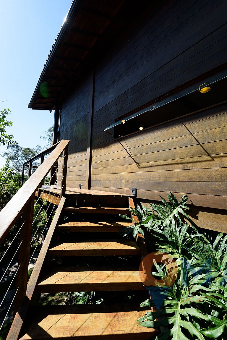 Chalet in the hills of Rio de Janeiro | PE 17