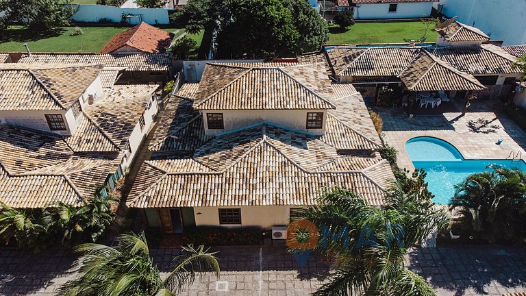 Beach House with Swimming Pool and Garage in Búzios | VG 05